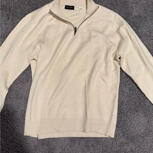 Tahari Men's 1/4 zip Sweater